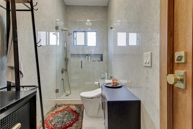 4324 Corona, Los Angeles, CA 90032 — photo 14 of 45