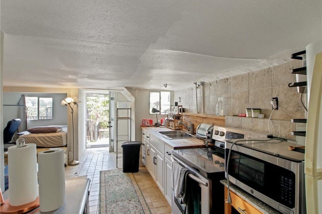 4324 Corona, Los Angeles, CA 90032 — photo 23 of 45