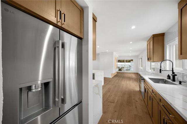 4656 Greenbush, Sherman Oaks, CA 91423 — photo 10 of 40