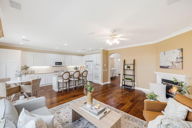 14435 Laurel Lane, Moorpark, CA 93021 — photo 13 of 42