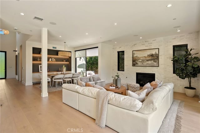 3525 May Street, Los Angeles, CA 90066 — photo 8 of 36