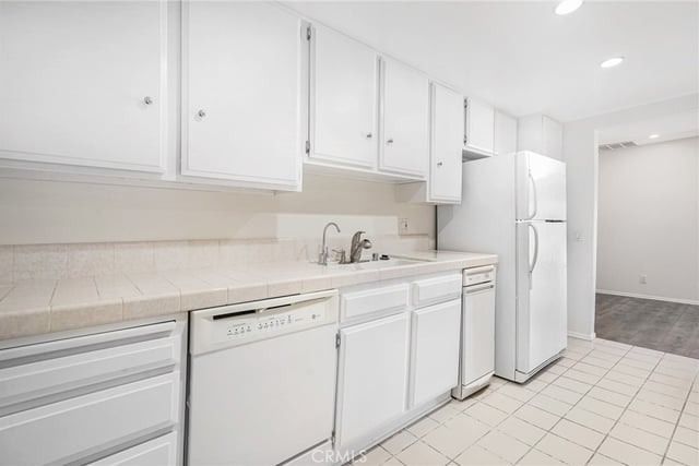 5404 Quakertown 5, Woodland Hills, CA 91364 — photo 12 of 20