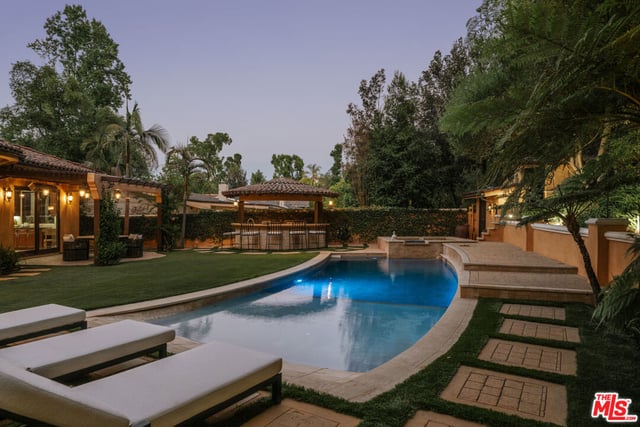 5605 Fairhaven Avenue, Los Angeles, CA 91367 — photo 46 of 47