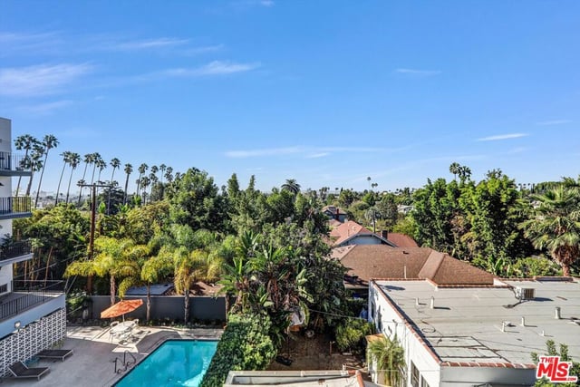 7560 Hollywood Boulevard 303, Los Angeles, CA 90046 — photo 18 of 28