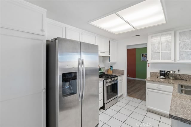 38224 San Mateo, Palmdale, CA 93551 — photo 13 of 40