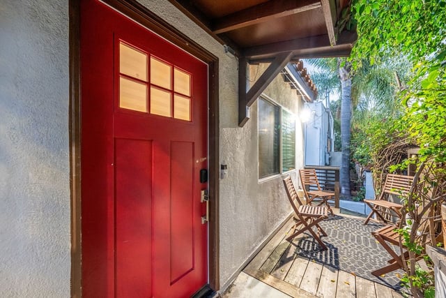1301 Seward, Los Angeles, CA 90028 — photo 10 of 27