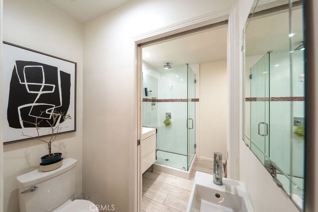 1301 Seward, Los Angeles, CA 90028 — photo 22 of 27