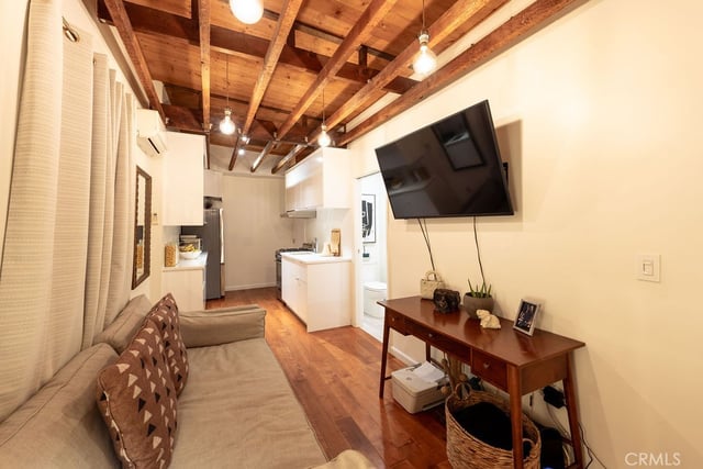 1301 Seward, Los Angeles, CA 90028 — photo 24 of 27