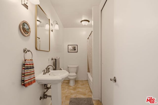 960 Larrabee Street 117, West Hollywood, CA 90069 — photo 12 of 20