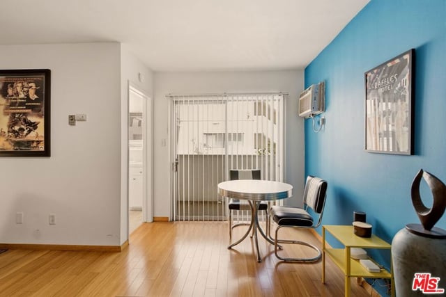 960 Larrabee Street 117, West Hollywood, CA 90069 — photo 4 of 20