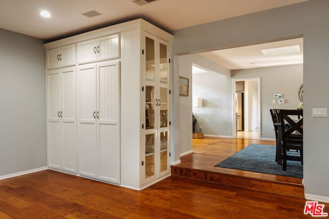 10162 Breidt Avenue, Los Angeles, CA 91042 — photo 13 of 41