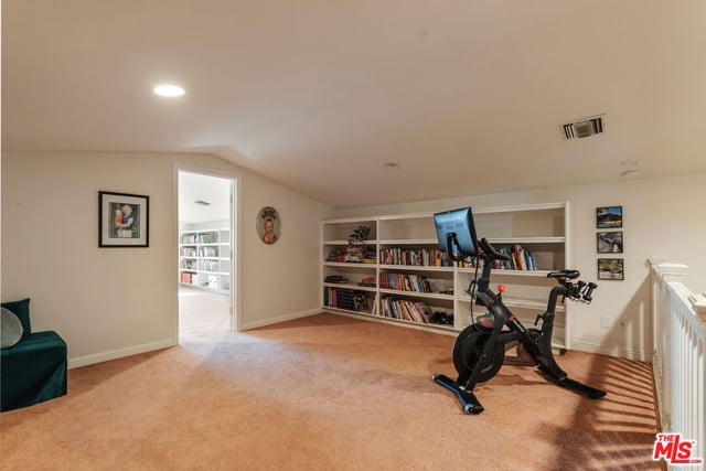 10162 Breidt Avenue, Los Angeles, CA 91042 — photo 24 of 41