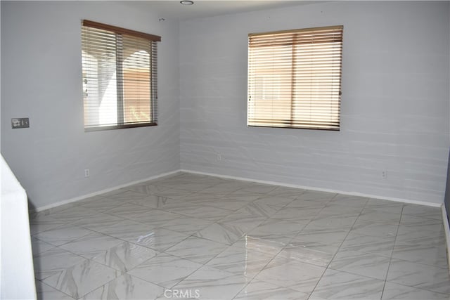 43033 Carpenter, Lancaster, CA 93535 — photo 3 of 25
