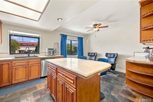 10234 Variel 5, Chatsworth, CA 91311 — photo 9 of 34