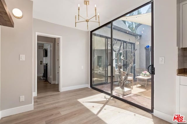4521 W 6th Street, Los Angeles, CA 90020 — photo 10 of 22
