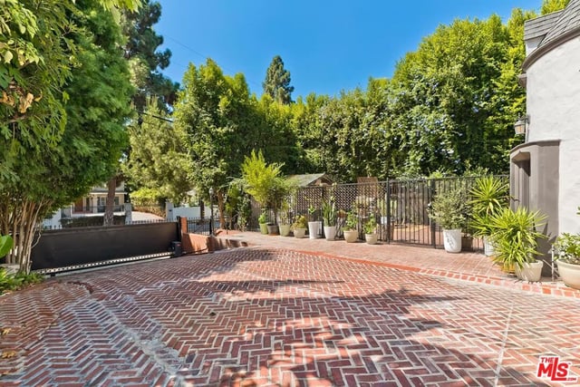 4521 W 6th Street, Los Angeles, CA 90020 — photo 2 of 22