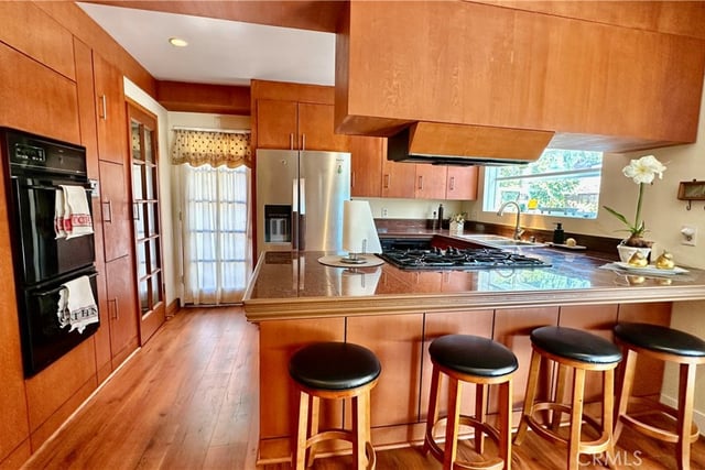 19318 Nashville Street, Porter Ranch, CA 91326 — photo 11 of 34