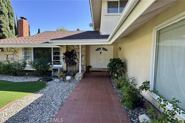 19318 Nashville Street, Porter Ranch, CA 91326 — photo 4 of 34