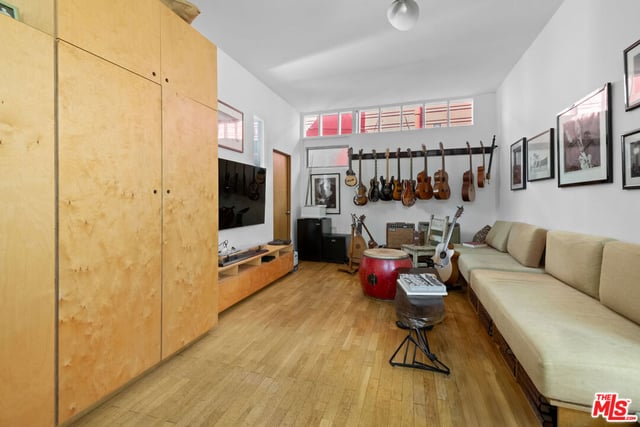 229 San Juan Avenue, Los Angeles, CA 90291 — photo 19 of 41
