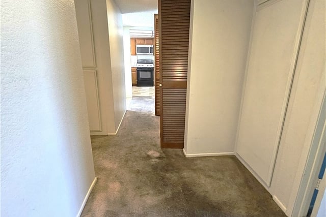 365 W Alameda 207, Burbank, CA 91506 — photo 15 of 37