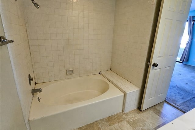 365 W Alameda 207, Burbank, CA 91506 — photo 18 of 37