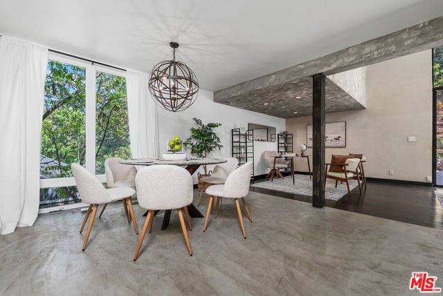 8867 Hollywood Hills Road, Los Angeles, CA 90046 — photo 26 of 44