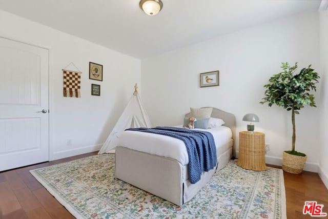 662 N DILLON Street, Los Angeles, CA 90026 — photo 19 of 36