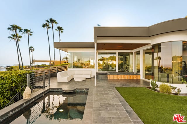 9353 Nightingale Drive, Los Angeles, CA 90069 — photo 9 of 20