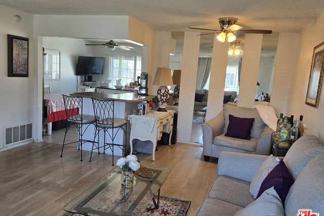 819 E 146th Street, Compton, CA 90220 — photo 4 of 11