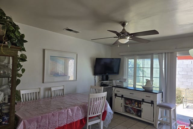 819 E 146th Street, Compton, CA 90220 — photo 6 of 11