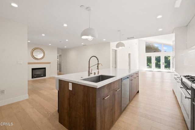 1150 Leonard Avenue, Pasadena, CA 91107 — photo 12 of 38