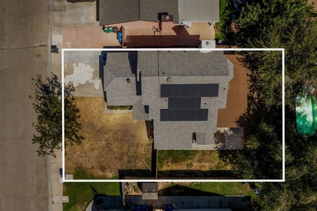 812 W Ave H-5, Lancaster, CA 93534 — photo 2 of 41