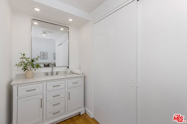 4754 La Villa Marina Unit D, Los Angeles, CA 90292 — photo 18 of 35