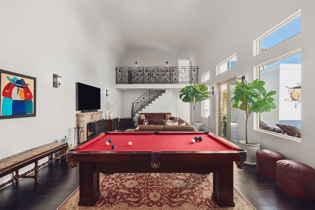 1940 N Western Avenue, Los Angeles, CA 90027 — photo 13 of 43