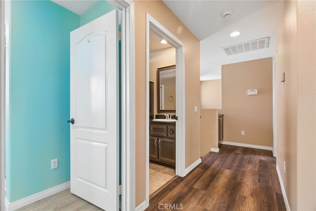 11379 Villa Del Sol, Pacoima, CA 91331 — photo 27 of 41