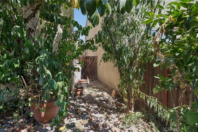 11379 Villa Del Sol, Pacoima, CA 91331 — photo 38 of 41