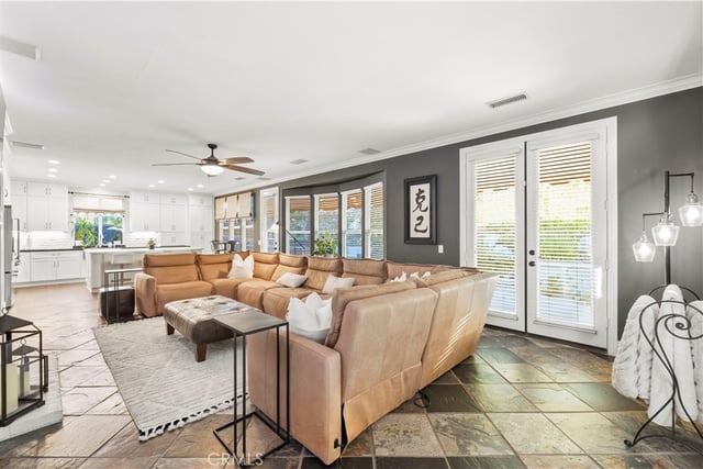 30338 JUNE ROSE CT, Castaic, CA 91384 — photo 16 of 68