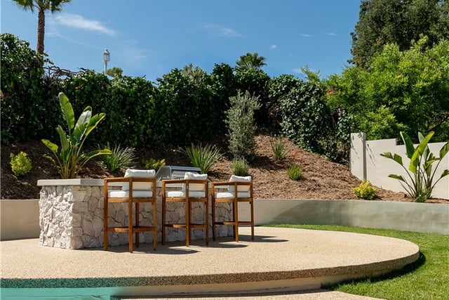 18840 La Amistad, Tarzana, CA 91356 — photo 35 of 66