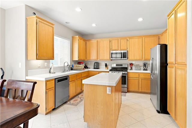 28282 Cedar Lane, Saugus, CA 91350 — photo 30 of 51