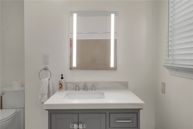 9812 S Denker, Los Angeles, CA 90047 — photo 28 of 38