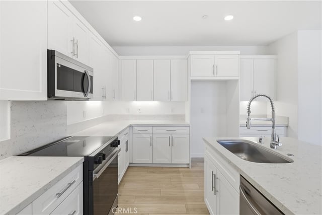 11401 Primrose Lane, El Monte, CA 91731 — photo 10 of 34