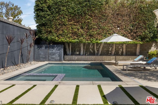 845 N Las Palmas Avenue, Los Angeles, CA 90038 — photo 20 of 34