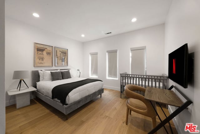 845 N Las Palmas Avenue, Los Angeles, CA 90038 — photo 30 of 34