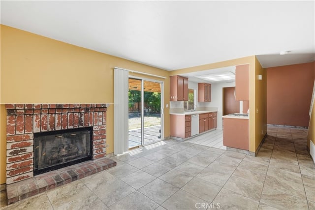 2614 W Newgrove Street, Lancaster, CA 93536 — photo 6 of 17