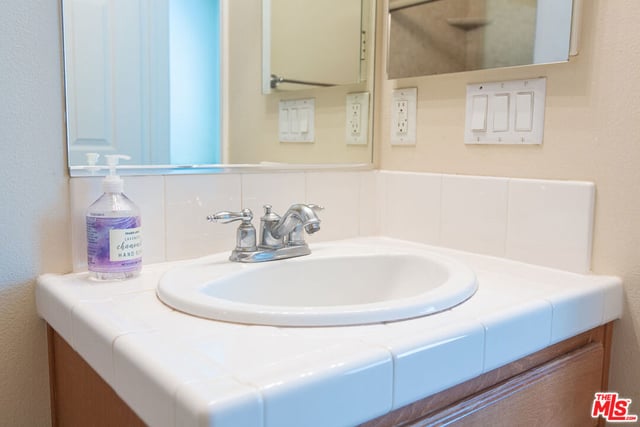 25554 Huxley Drive, Stevenson Ranch, CA 91381 — photo 23 of 50