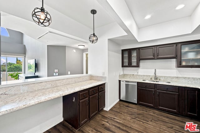 14347 Albers Street 302, Los Angeles, CA 91401 — photo 9 of 20