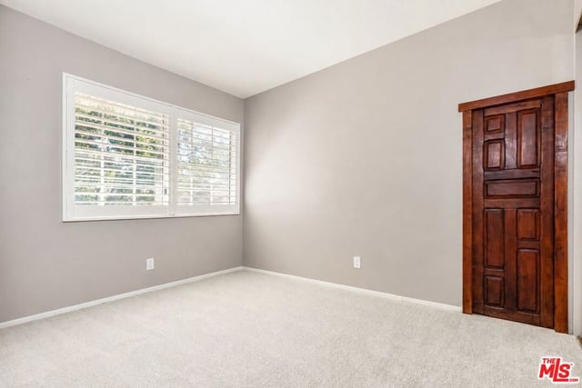 1021 Amberton Lane, Newbury Park, CA 91320 — photo 17 of 23