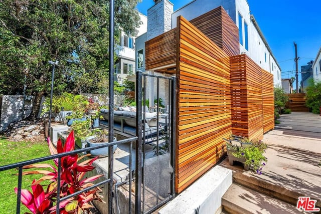 34 Anchorage Street, Los Angeles, CA 90292 — photo 3 of 44