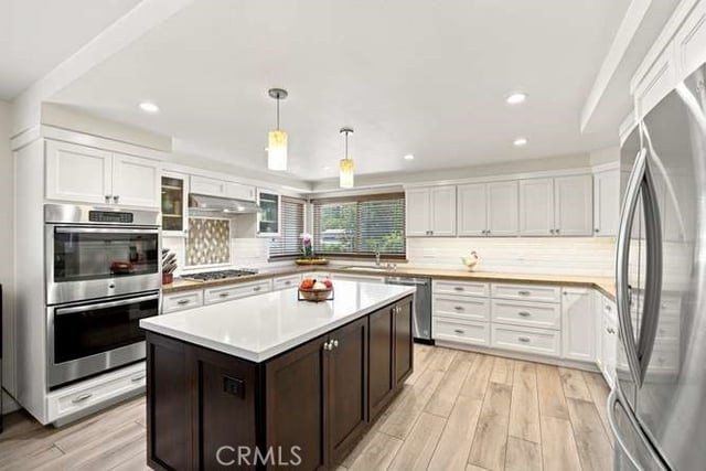28042 Balkins, Agoura Hills, CA 91301 — photo 12 of 32