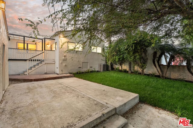 8420 Bleriot Avenue, Los Angeles, CA 90045 — photo 17 of 20